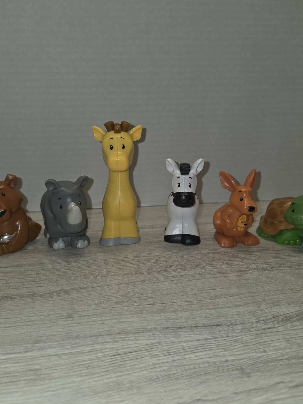 Fisher Price Little People Safari Zoo Animals Collection 6 Pack